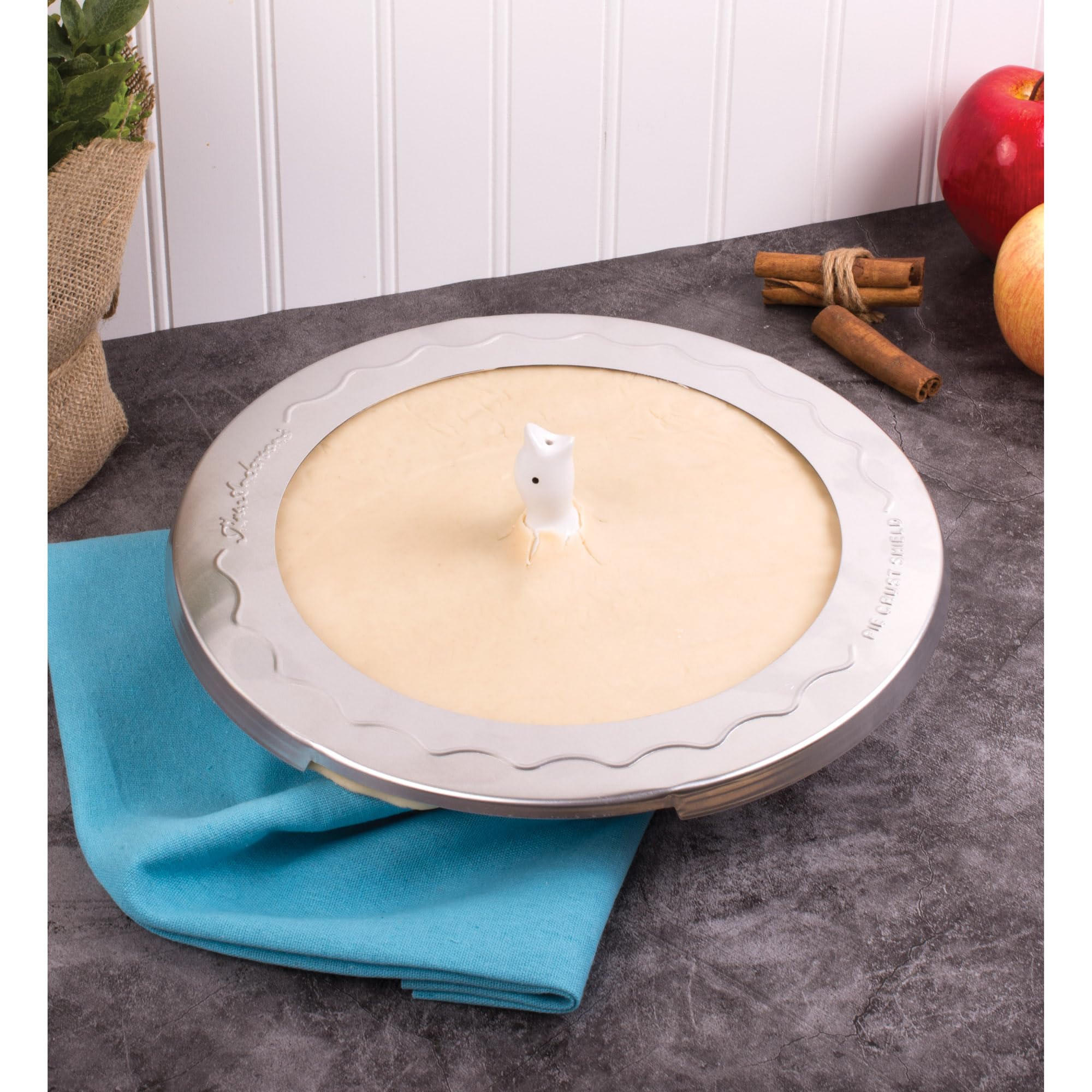 Mrs. Anderson’s Baking Pie Birds, Fine White Porcelain, Set of 2 - Image 3